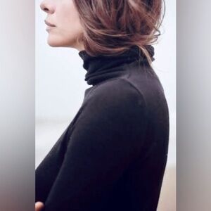 OZMA Marianne Turtleneck, Regen Silk Noil Jersey, Black, Small